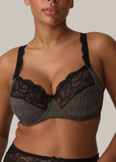 taille b soutien gorge